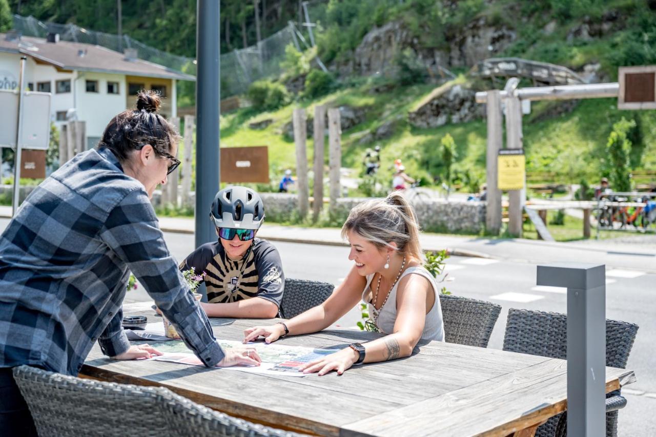 Hotel Baeckelar Wirt Superior Sölden Dış mekan fotoğraf