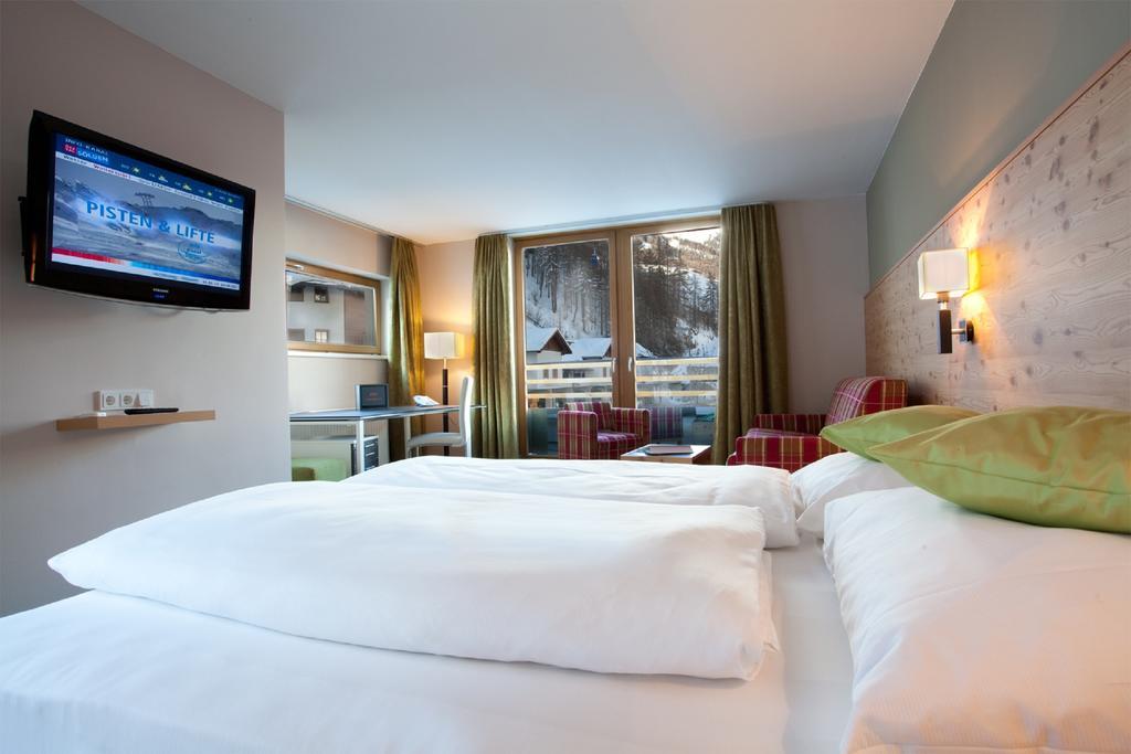 Hotel Baeckelar Wirt Superior Sölden Dış mekan fotoğraf