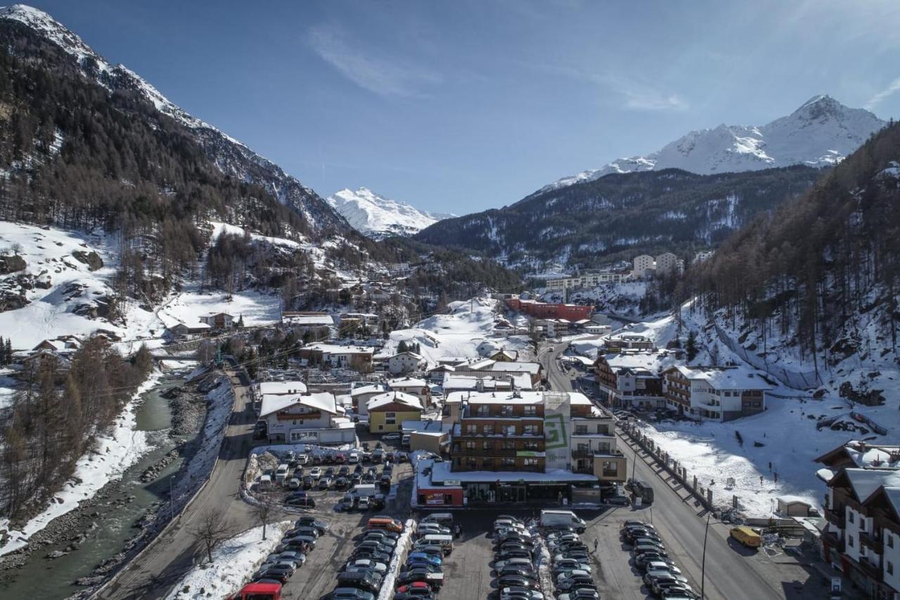 Hotel Baeckelar Wirt Superior Sölden Dış mekan fotoğraf